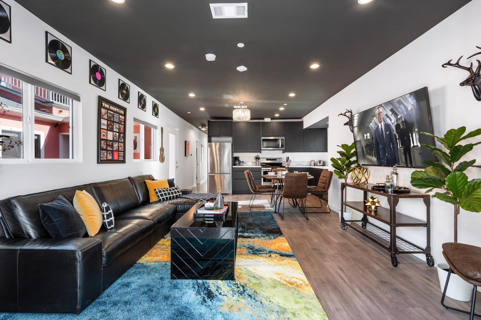 Rock N Roll By Avantstay Vibey Hollywood Retreat Steps To Attractions Los Angeles Exterior foto